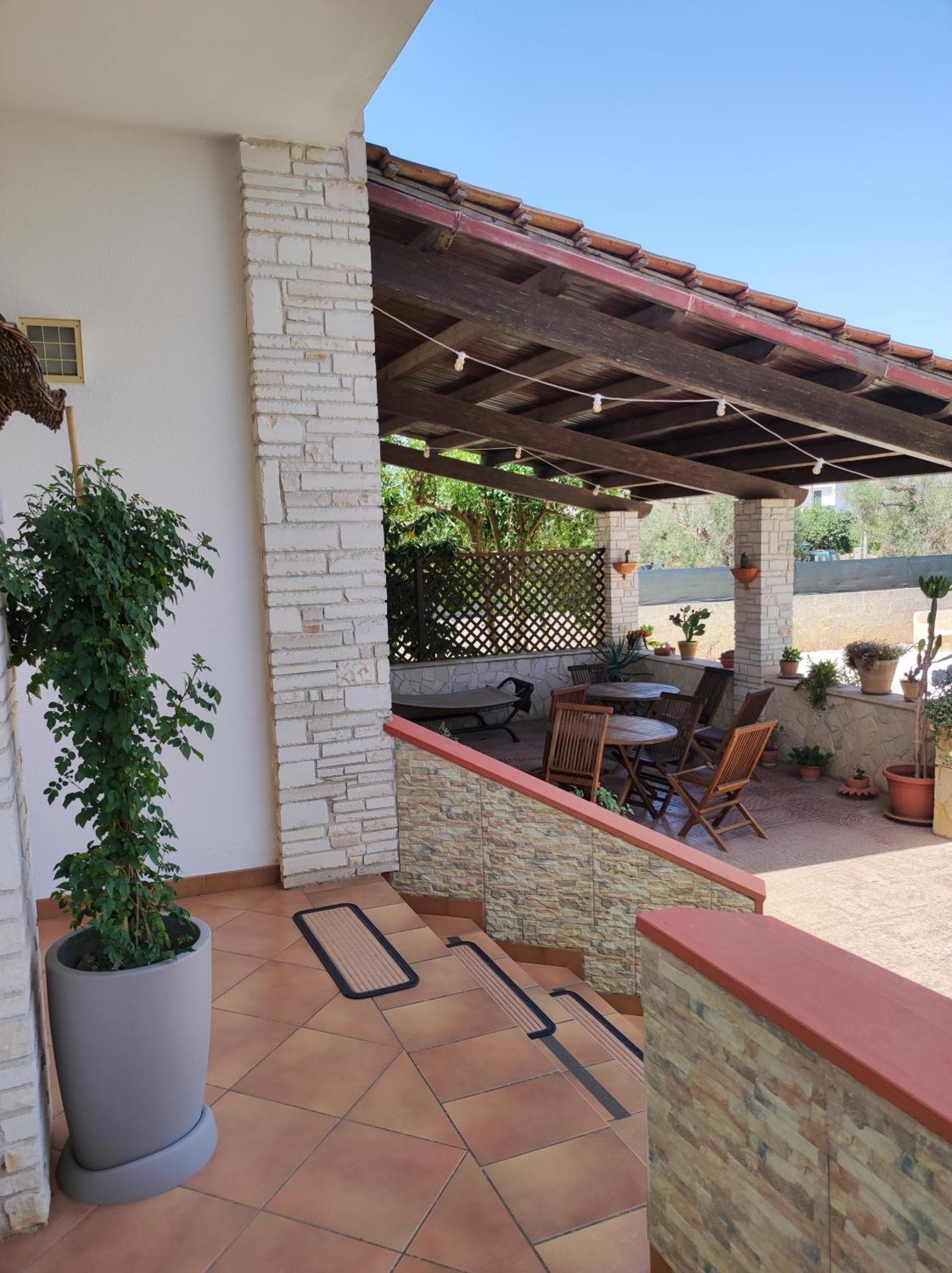 Contrada Macchia 3*